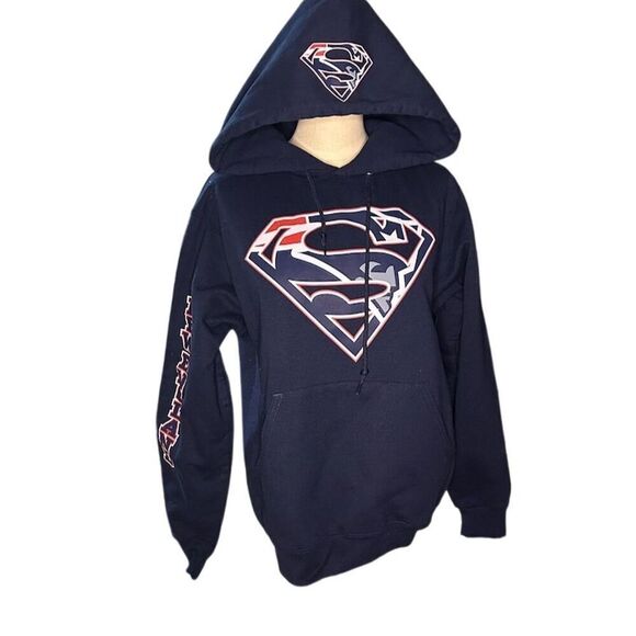New England Patriots Superman Unisex Pullover Hoodie Blue Size S - Picture 1 of 3